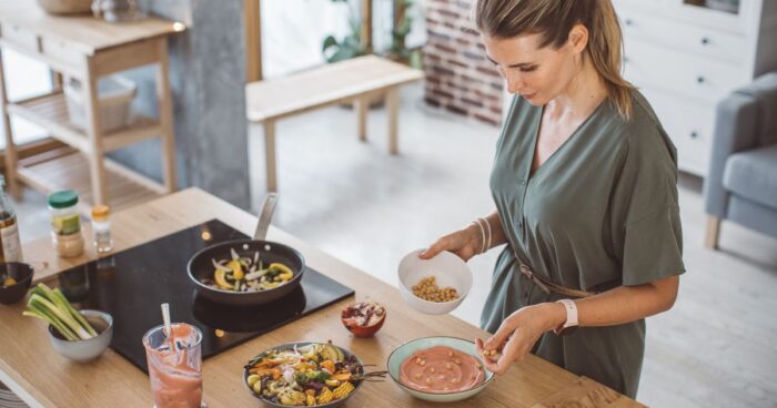 Stravovací návyky mají velký vliv na spánek.