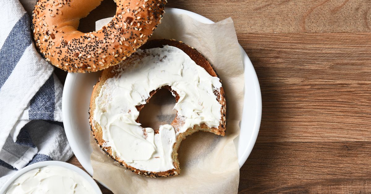 Mák modrý je nepostradatelnou surovinou při výrobě pečiva.