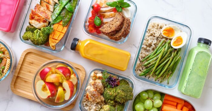 Příprava jídelníčku na týden vám ušetří čas a ještě se neošidíte polotovarem z obchodu.