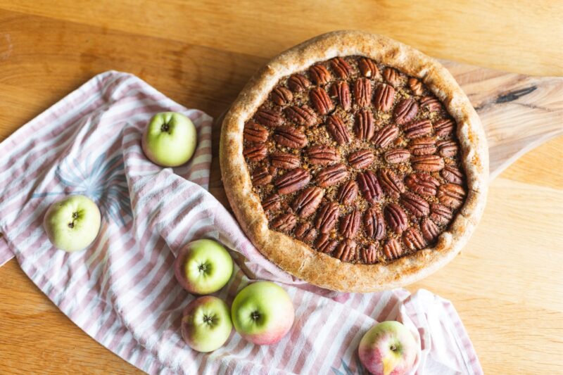 Nejlepší hrnkový ořechový moučník _ Pekanový koláč s javorovým sirupem