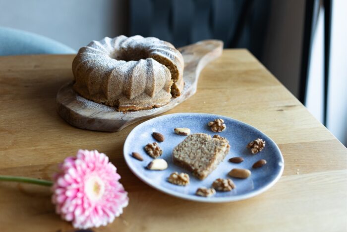 Nejvláčnější hrníčková ořechová bábovka: Luxusní a jednoduchý recept