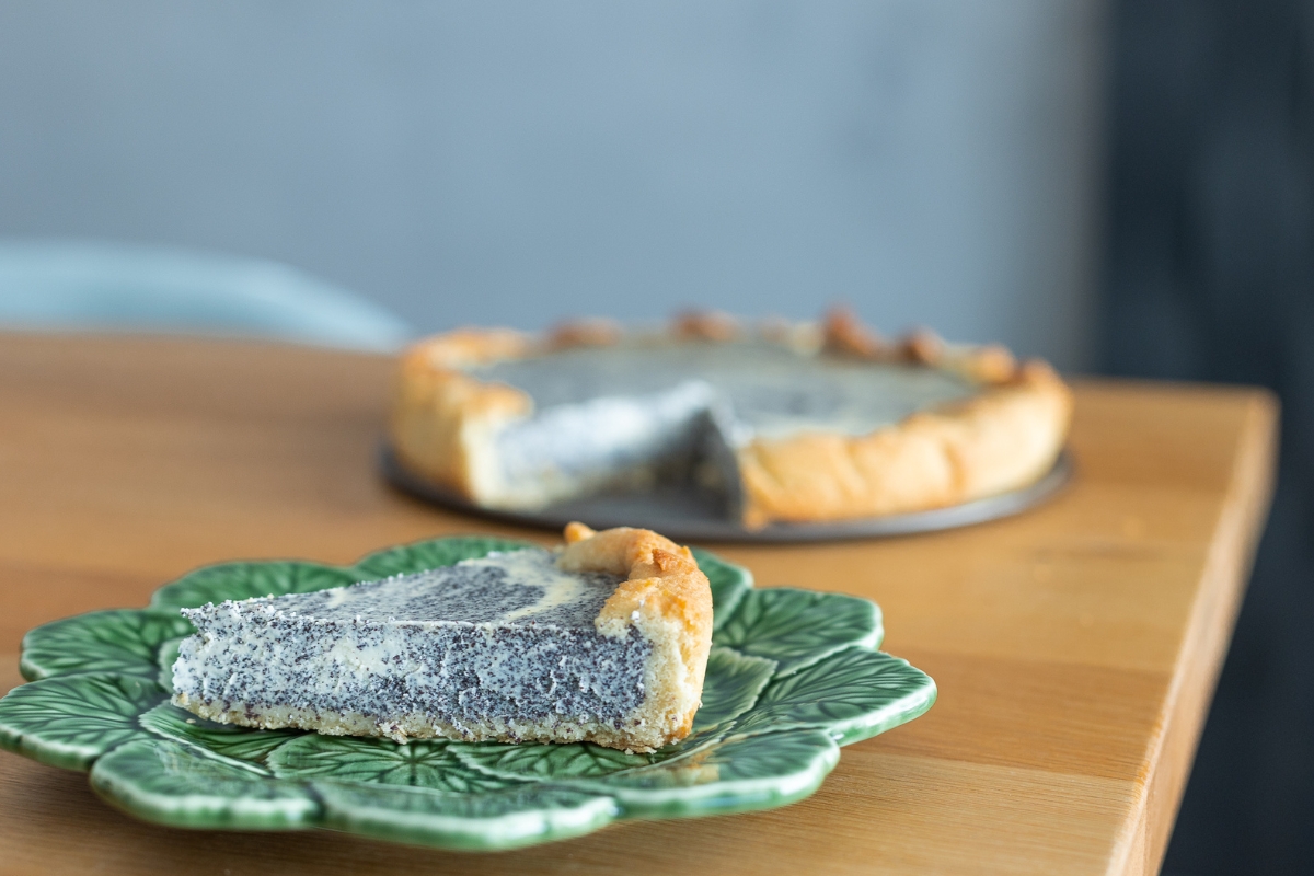 Makový koláč máte připravený do 20 minut a pak ho už jen půl hodiny pečete.