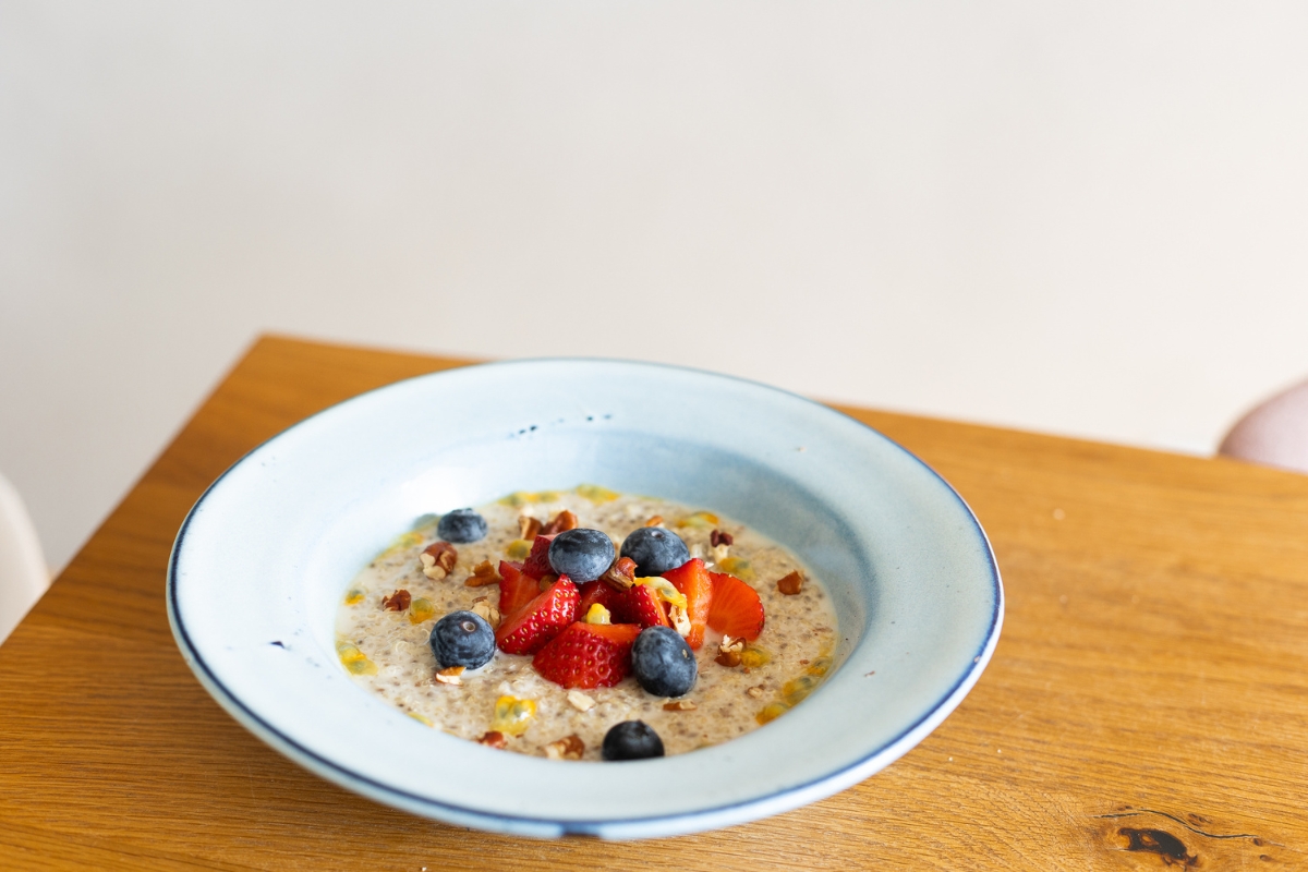 Quinoa na sladko: Dokonalá snídaňová kaše z quinoy