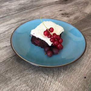 Zdravá kefírová buchta s ovocem