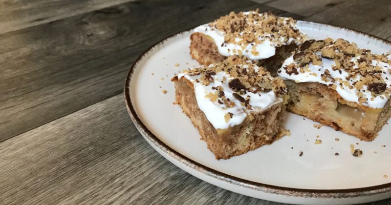 Máta rádi exotiku? Přesně takové jsou naše Margot řezy se zakysanou smetanou. Spojení Margot čokolády, zapečeného pudinku a zakysané smetany je neodolatelné.