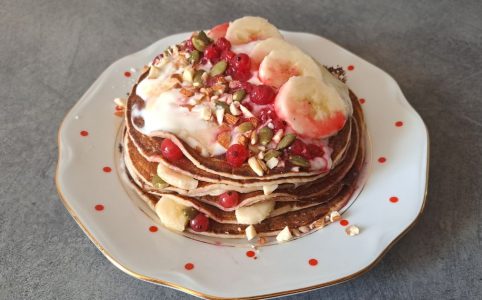 Zdravé kefírové lívance s ovocem