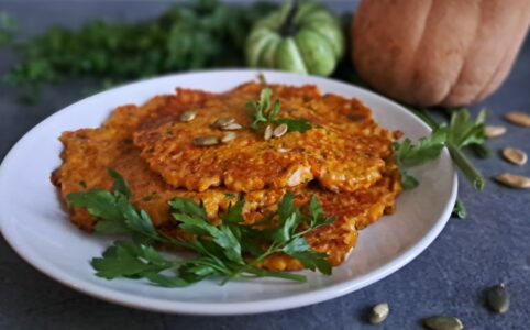 Dýňové placky do trouby se sýrem