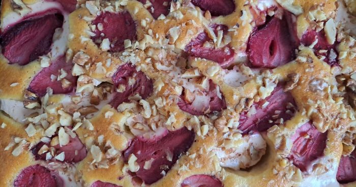 Jahodová bublanina s tvarohem