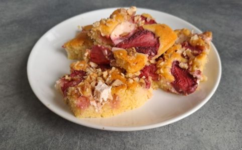 Nejlepší jahodová bublanina s tvarohem