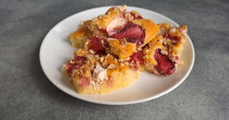 Nejlepší jahodová bublanina s tvarohem