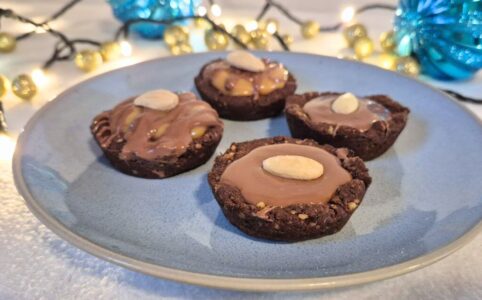 Karamelové košíčky s čokoládovou polevou