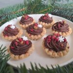 Plněné košíčky čokoládovým krémem